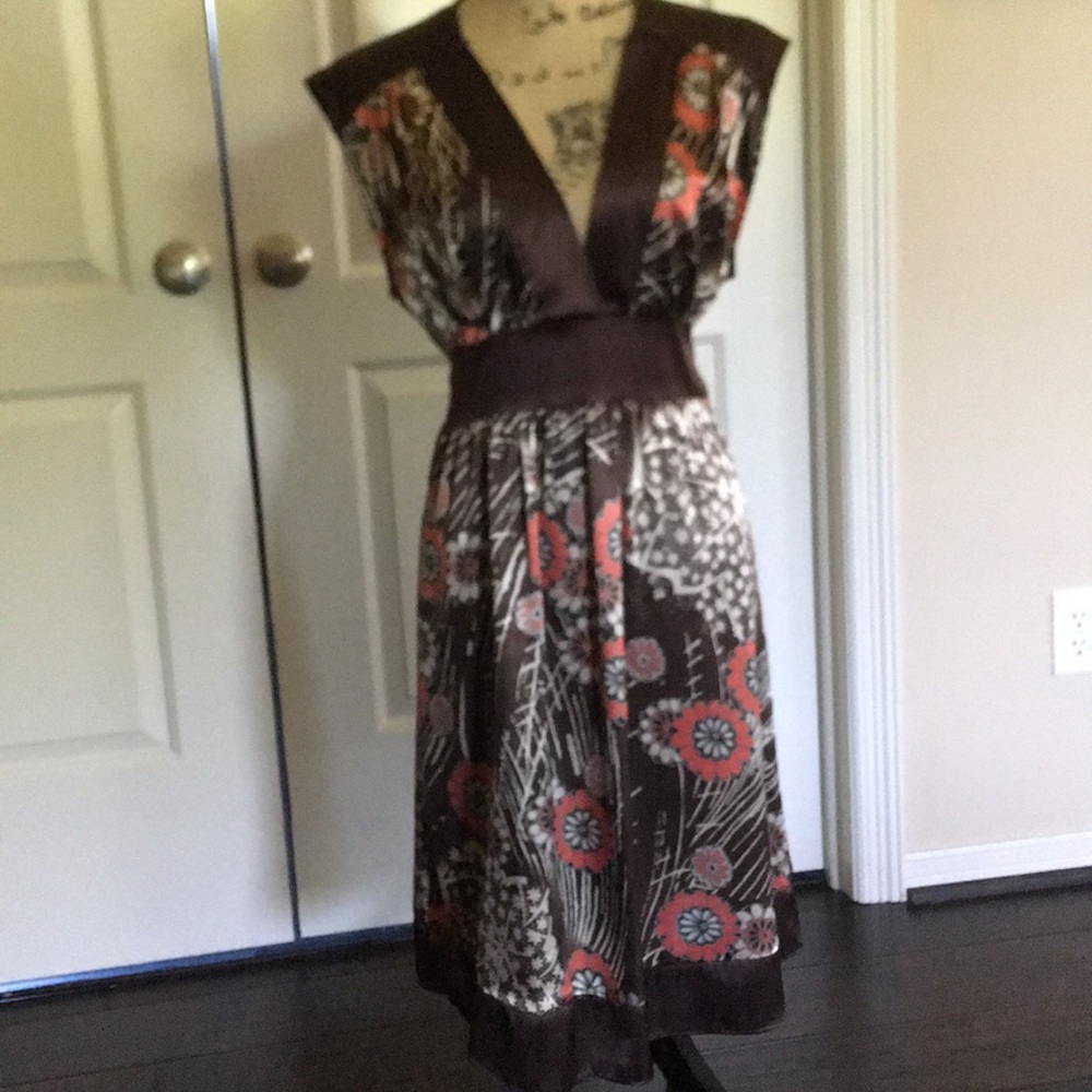 Do + Be Sleeveless Abstract Floral Print Dress